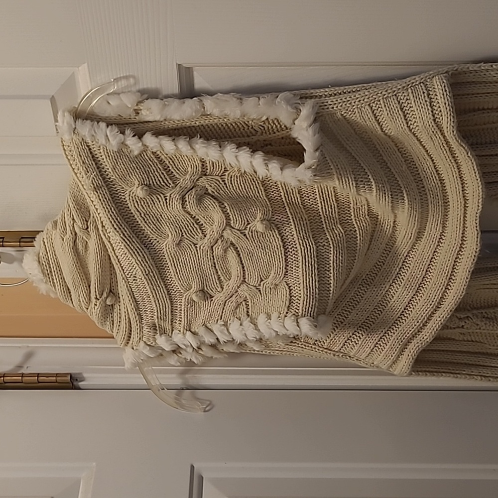 Jessica Simpson Half Sweater - Picture 2 of 4